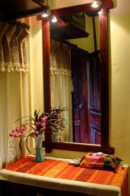 Riverside Guesthouse Luang Prabang Phòng bức ảnh